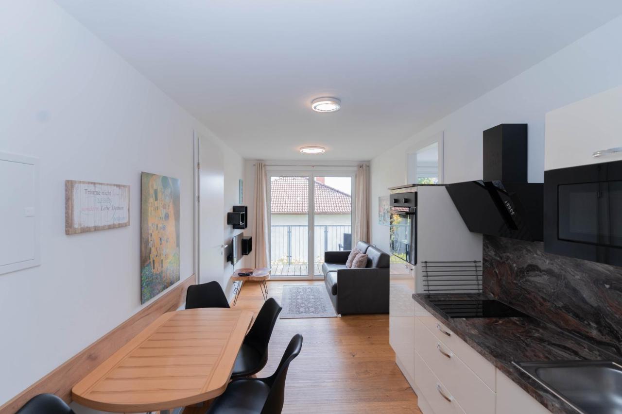 Modern Apartment With Private Balcony Near City Center Viena Exterior foto