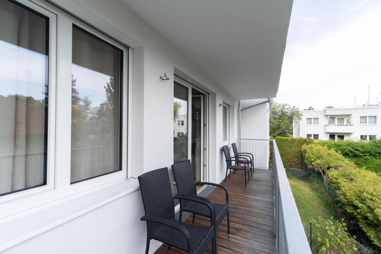 Modern Apartment With Private Balcony Near City Center Viena Exterior foto