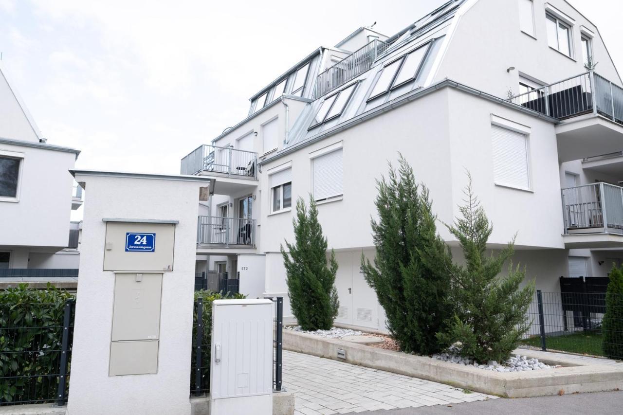 Modern Apartment With Private Balcony Near City Center Viena Exterior foto